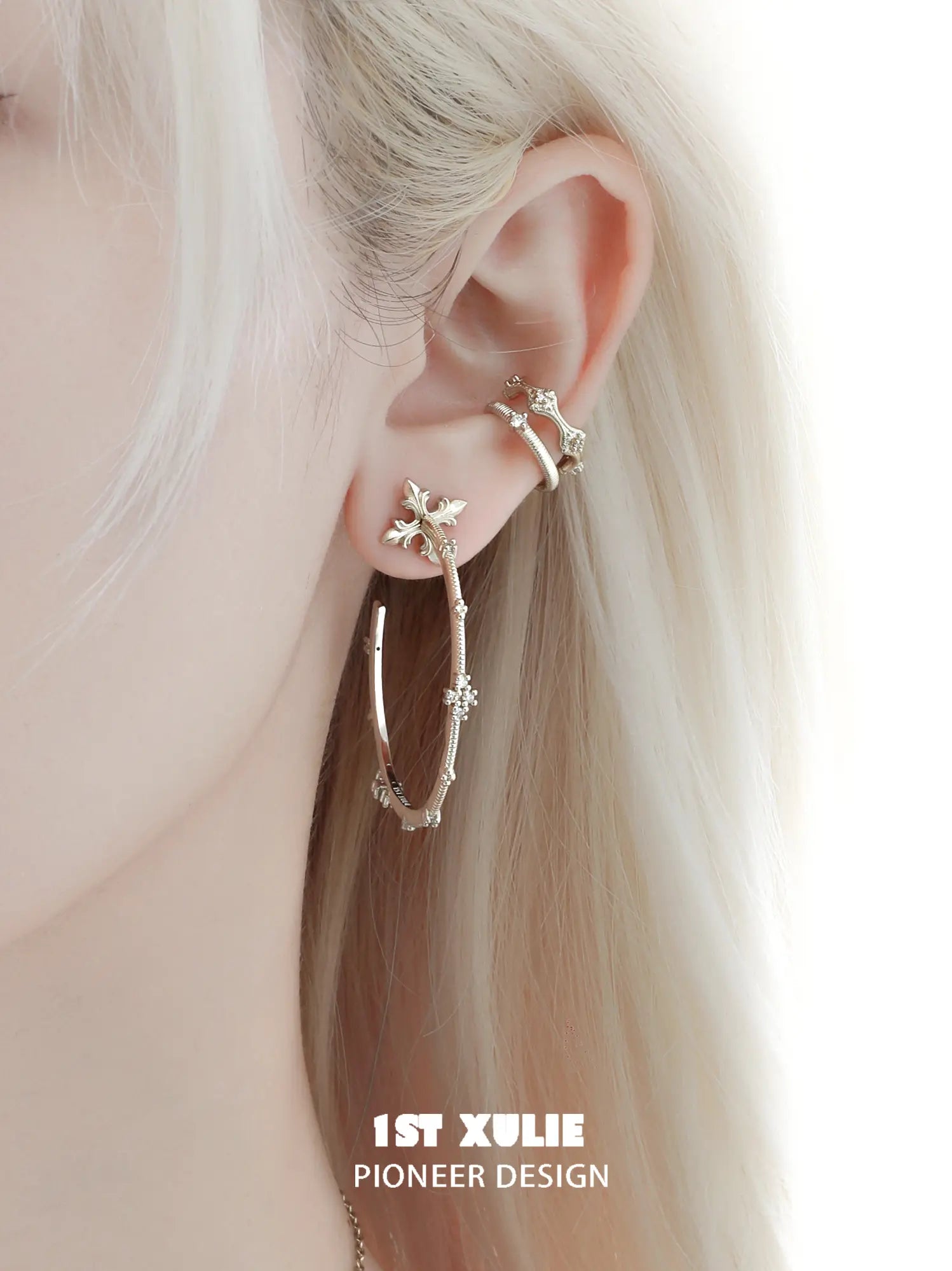 1ST XULIE Jewelry "Bastet" Vintage Iris Hoop Earrings - Size Comparison