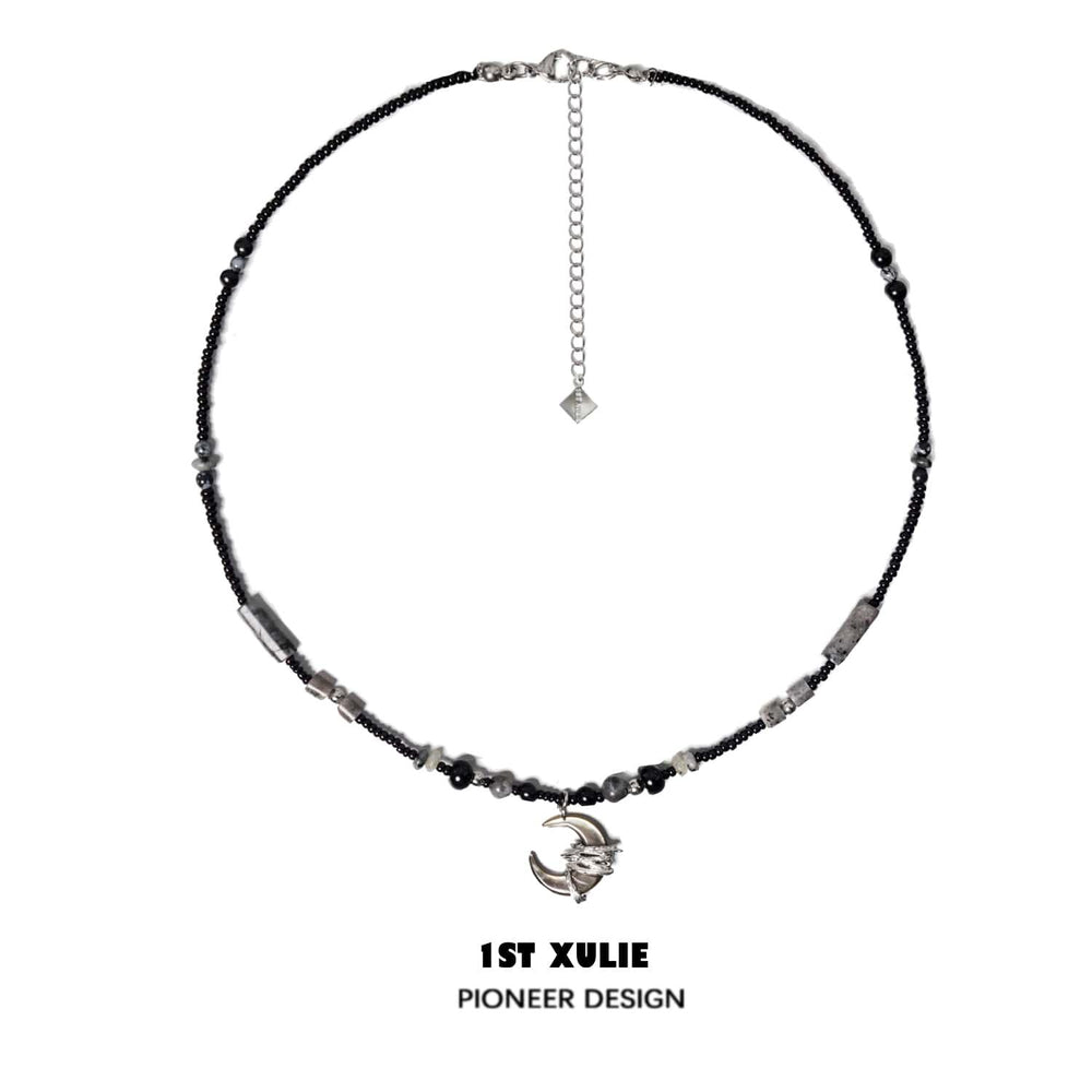 1ST XULIE "MYTH OF THE MOON" Vintage Moon & Agate Pendant Necklace in 925 Sterling Silver - On Model