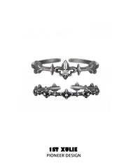 1ST XULIE Jewelry "Irises" Vintage Oxidized Iris Ring in 925 Sterling Silver - Texture Detail