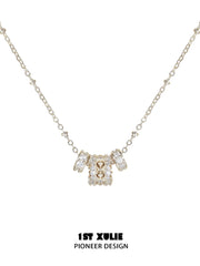 1ST XULIE Jewelry "Bastet" Vintage Sacred Iris Pendant Necklace in 18K Gold Plated - Side View