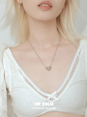 1ST XULIE Jewelry "Bastet" Vintage Sacred Iris Pendant Necklace in 18K Gold Plated - Texture