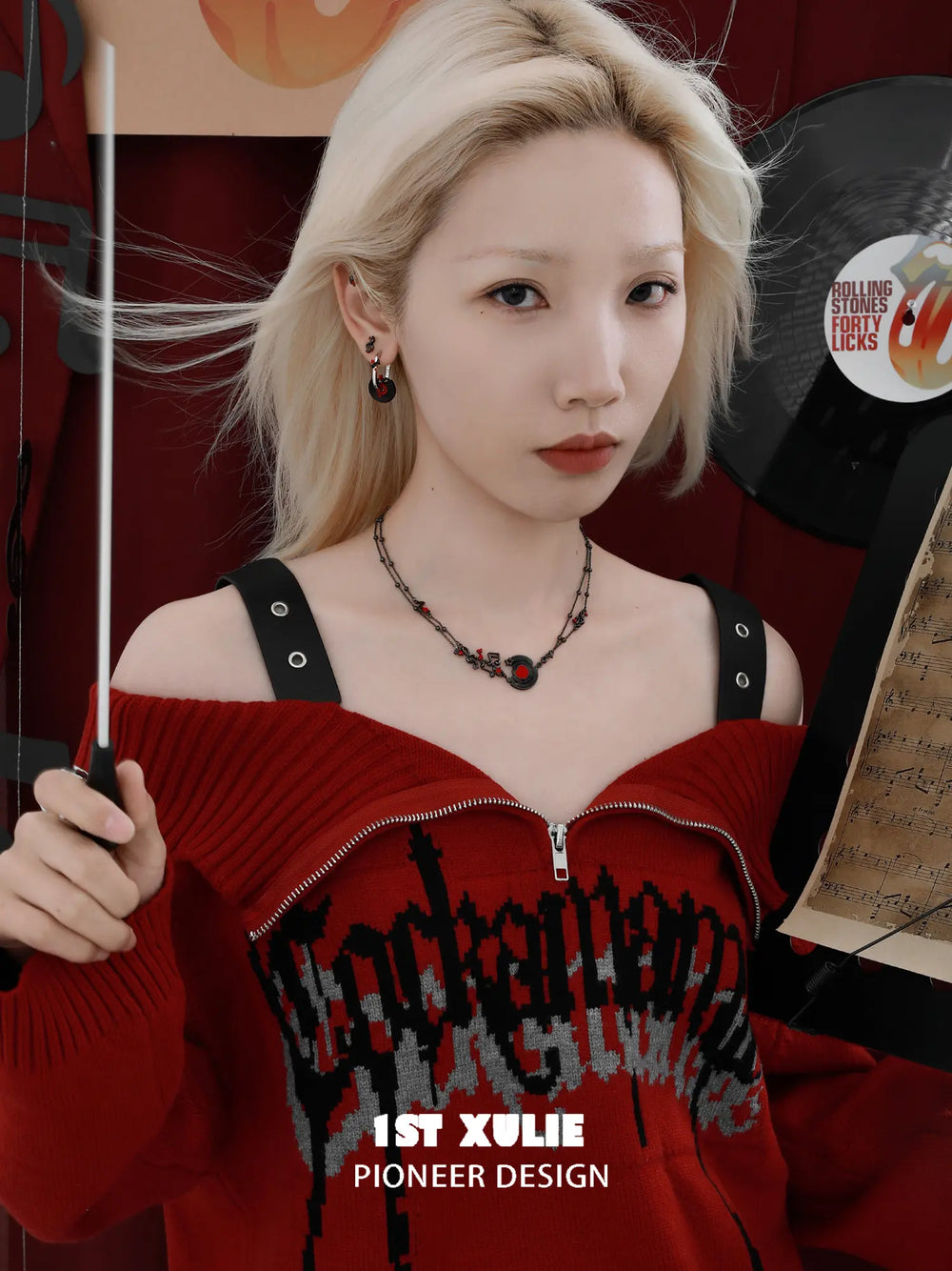 1ST XULIE "VINYL" Vinyl Record Charm Hoop Earrings in Platinum Plated - Detail Shot