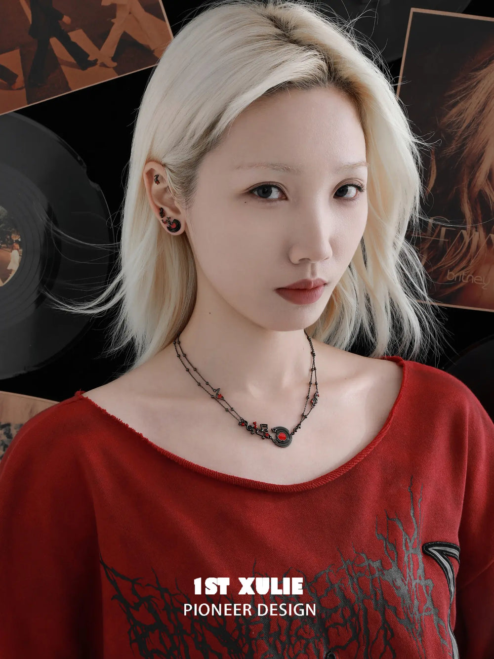 1ST XULIE Jewelry "VINYL" Vinyl Record Pendant Necklace in Platinum Plated - Product View