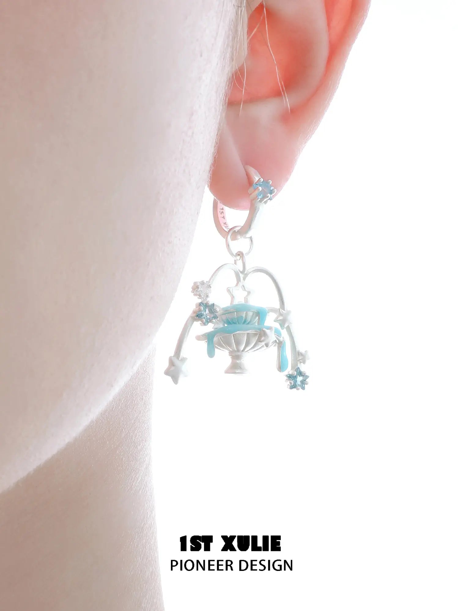 1ST XULIE Jewelry "WISHING STAR" Wishing Pool Dangle Fan Earrings in Rhodium Plated Brass - Back View