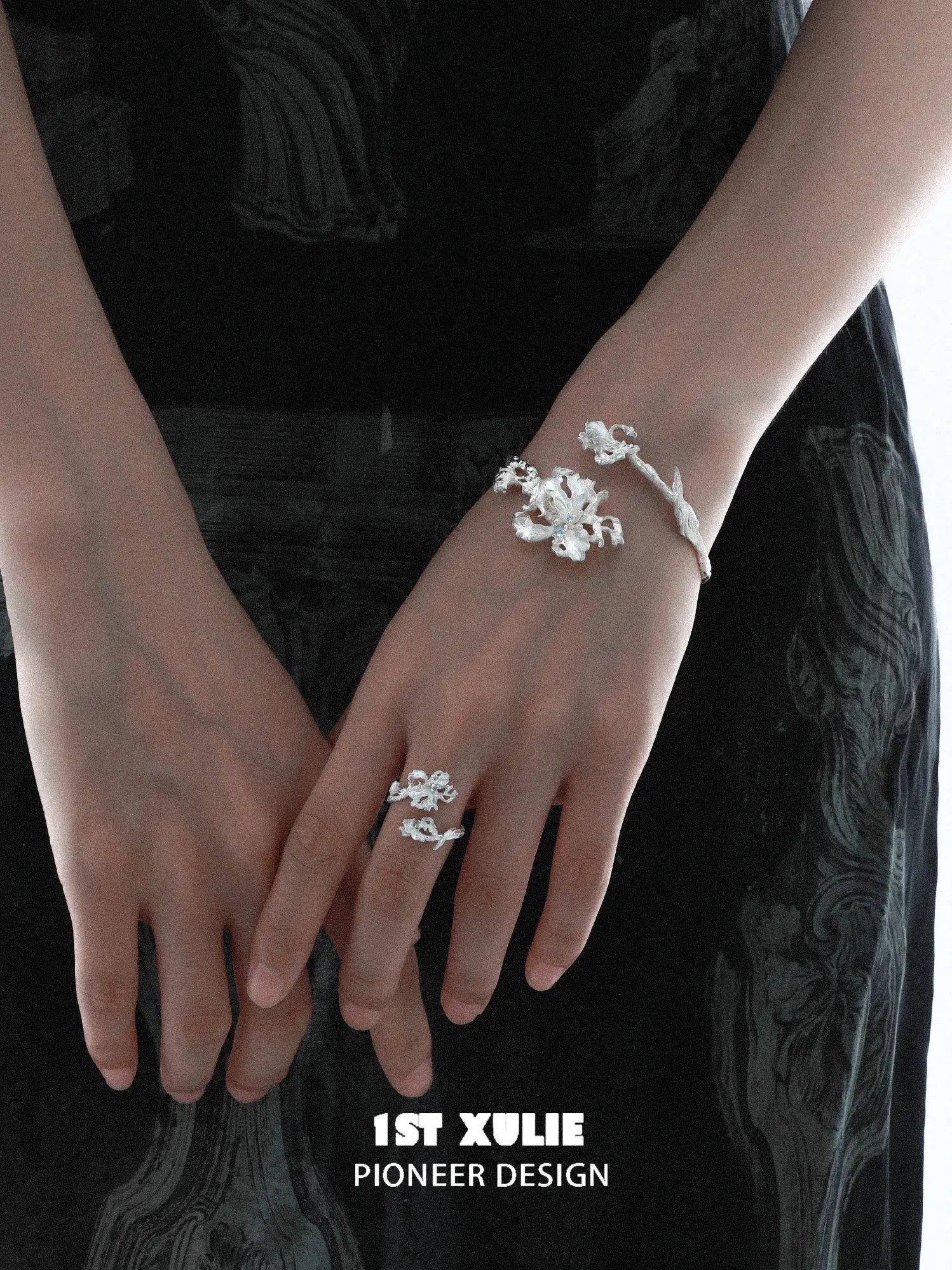 1ST XULIE Jewelry "Irises" Zirconia Iris Bangle in Rhodium Plated - Detail Shot