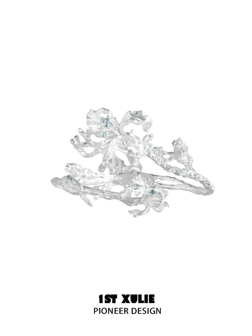 1ST XULIE Jewelry "Irises" Zirconia Iris Bangle in Rhodium Plated - Size Comparison