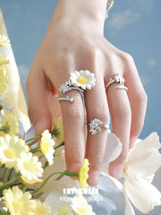 1ST XULIE Jewelry "DAISY" Adjustable Enamel Blooming Daisy Ring in 925 Sterling Silver - Lifestyle Shot
