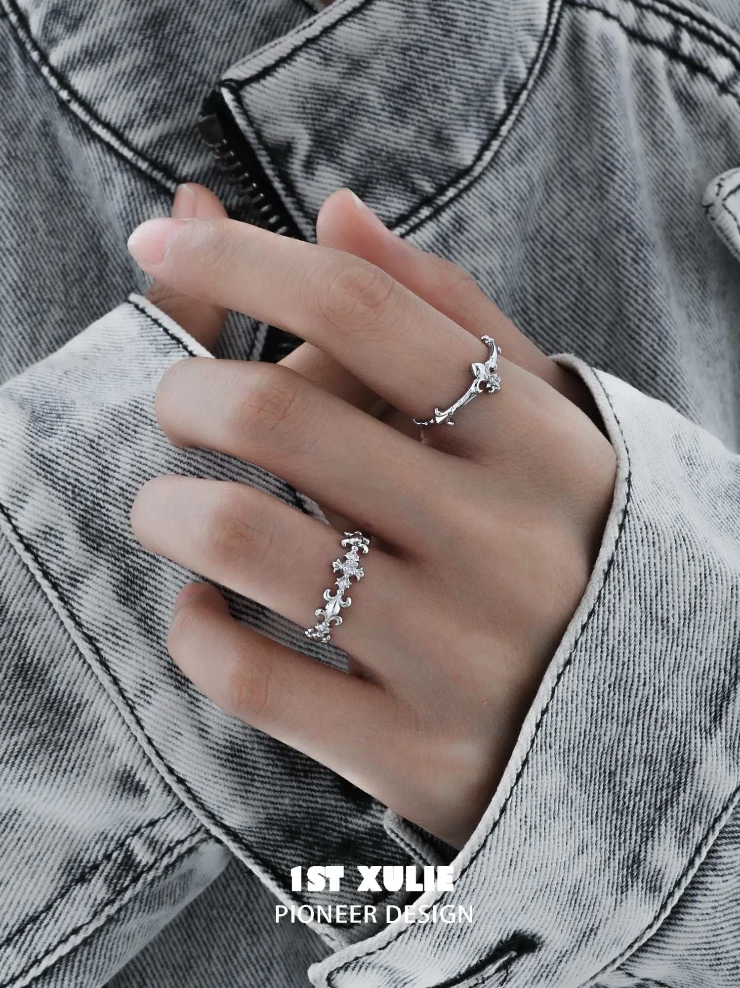 1ST XULIE Jewelry "Irises" Adjustable Iris Zirconia Ring in 925 Sterling Silver - On Model