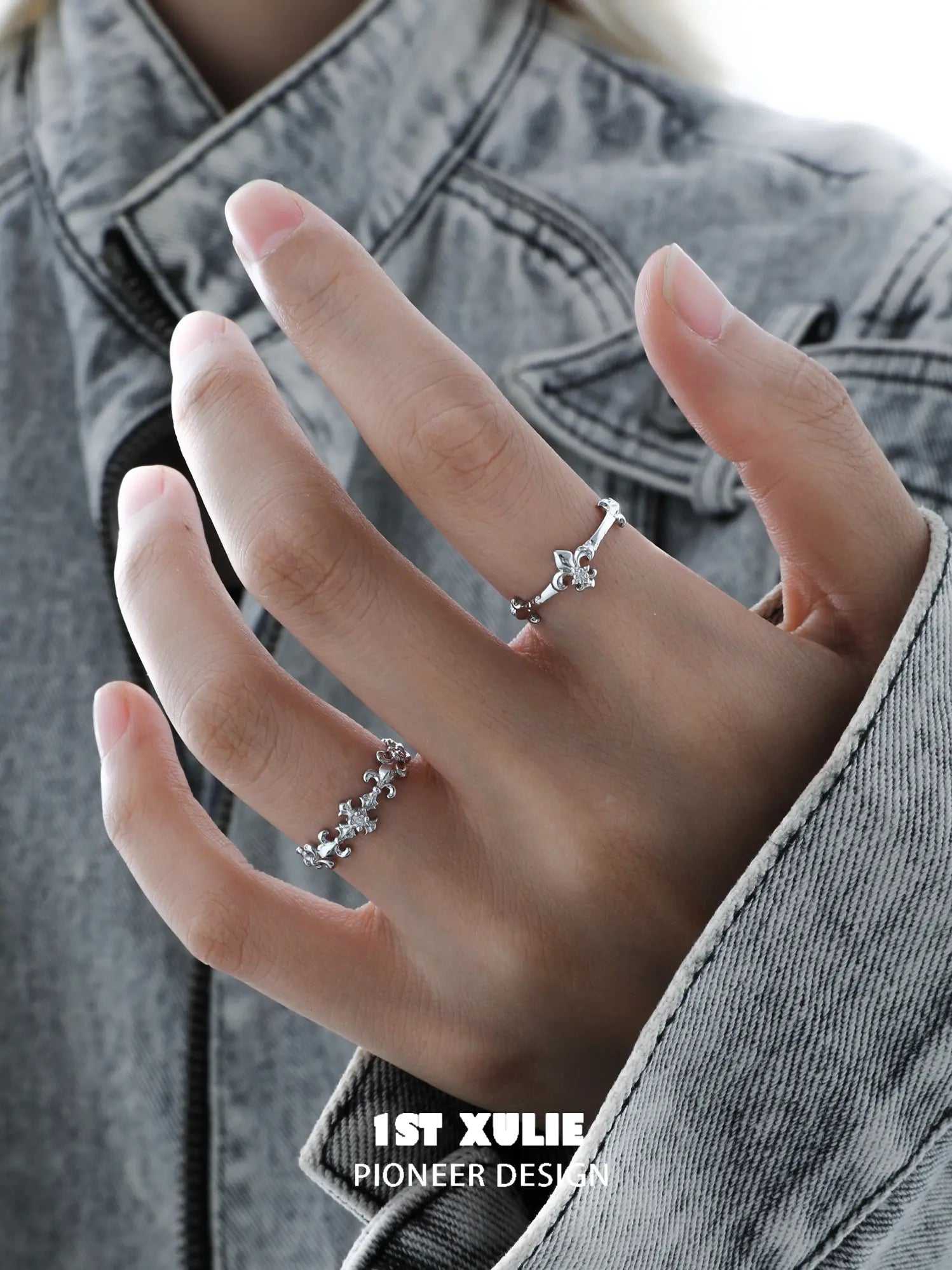 1ST XULIE Jewelry "Irises" Dainty Iris Ring in 925 Sterling Silver - Side View