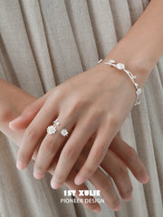 1ST XULIE Jewelry "DAISY" Dewdrop Daisy Ring in 925 Sterling Silver - Product View