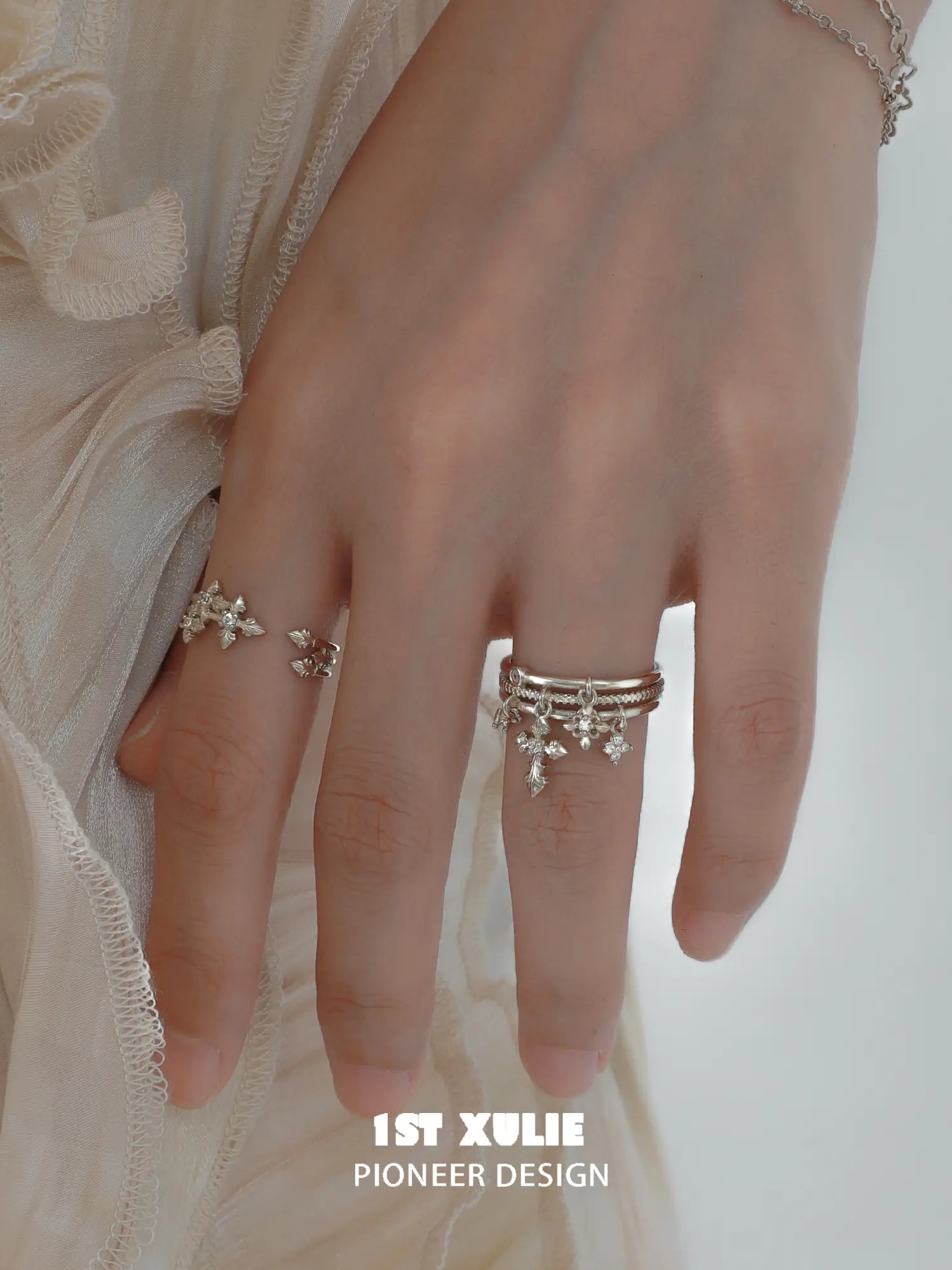 1ST XULIE Jewelry "Bastet" Iris Dangle Adjustable Ring in 18K Gold Plated - Lifestyle Shot