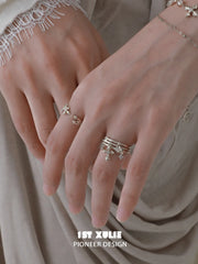 1ST XULIE Jewelry "Bastet" Iris Dangle Adjustable Ring in 18K Gold Plated - Texture