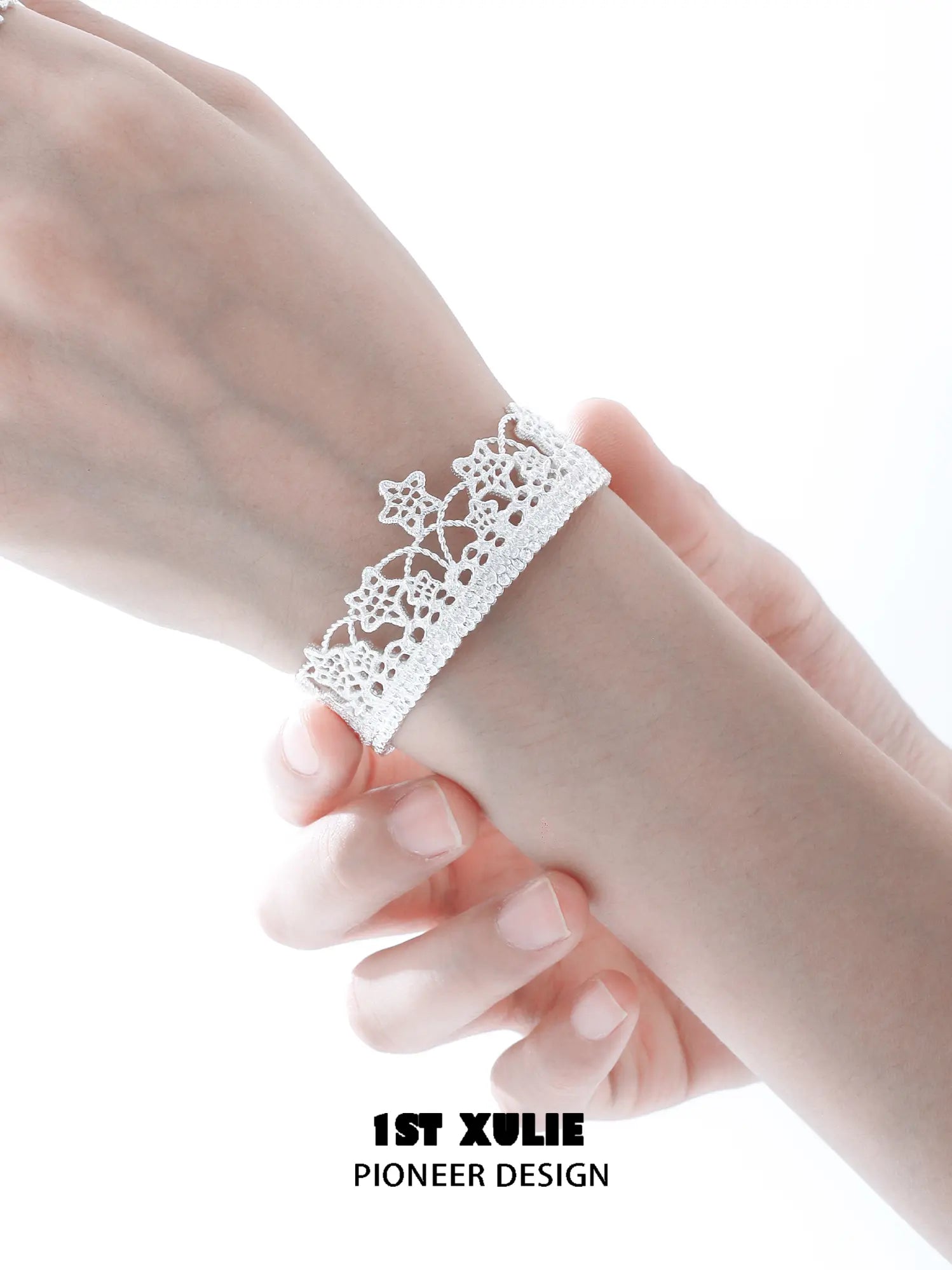 1ST XULIE Jewelry "STARLIGHT LACE" Rococo Star Lace Bangle in Platinum Plated - Packaging View