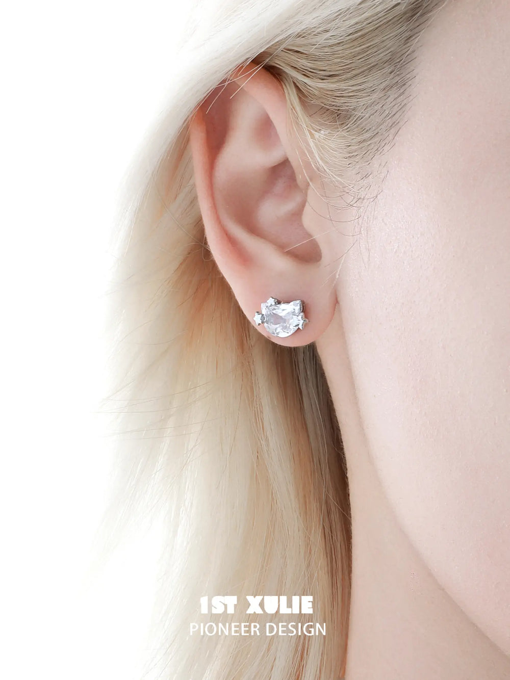 1ST XULIE Jewelry "Rainbow Cat" Sparkling Zirconia Cat Stud Earrings in 925 Sterling Silver - Side View