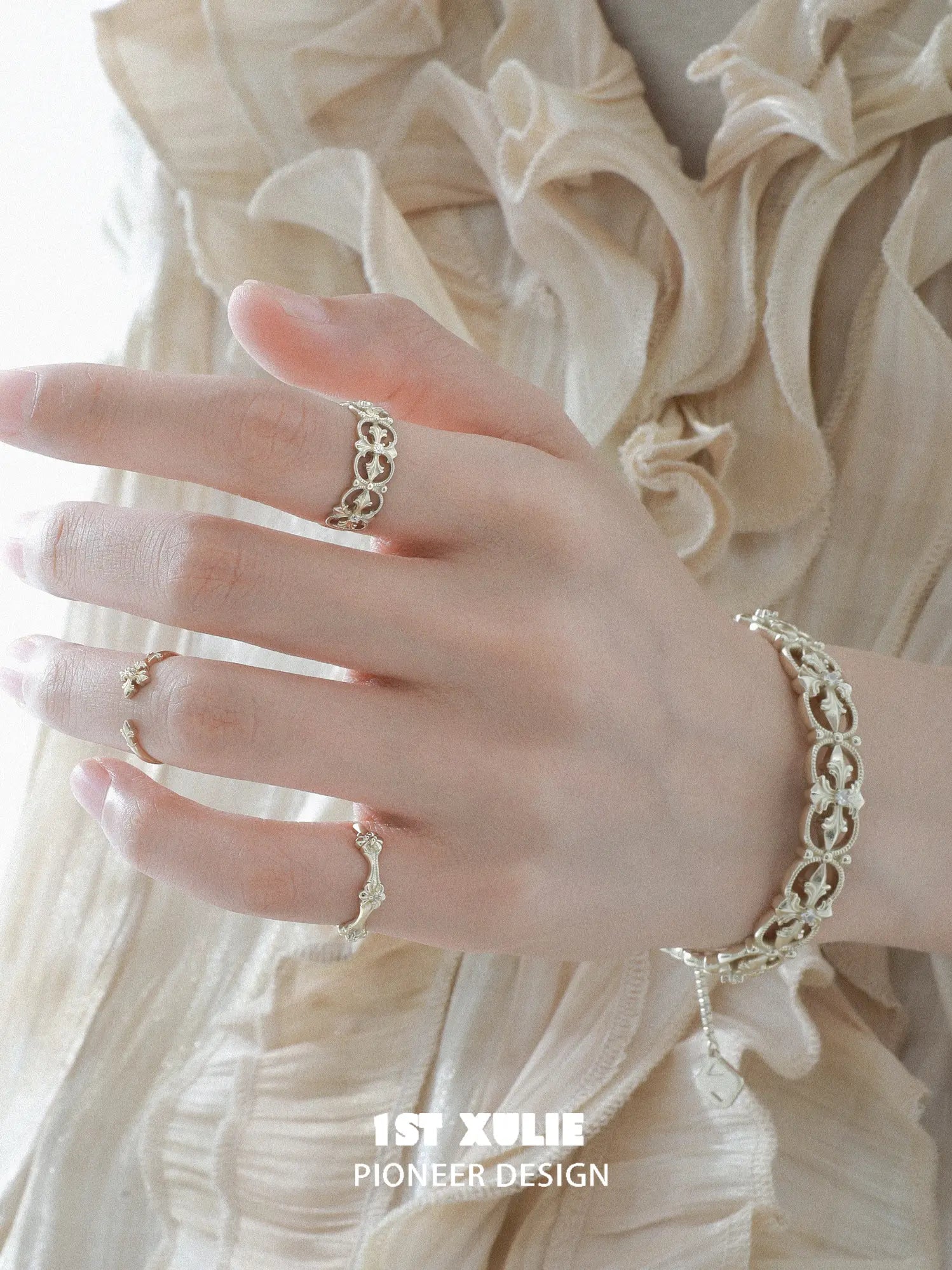 1ST XULIE Jewelry "Bastet" Vintage Iris Statement Bracelet in Brass - Detail Shot