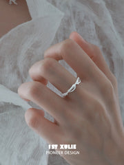 1ST XULIE Jewelry "STARLIGHT LACE" Vintage Lace Bowknot Ring in 925 Sterling Silver - Side View