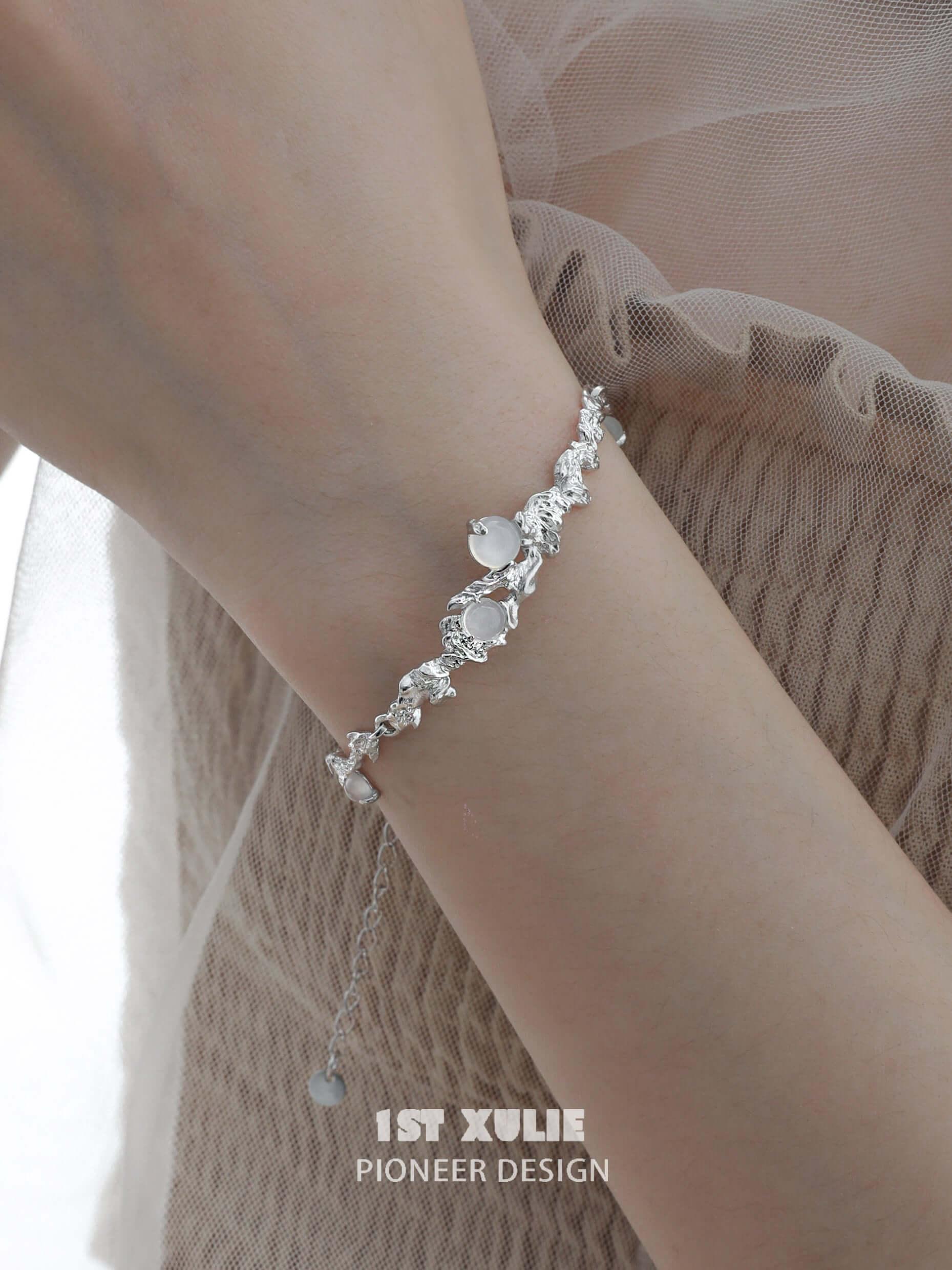 Daybreak S925 Sterling Silver White Agate Bracelet™ - 1ST XULIE