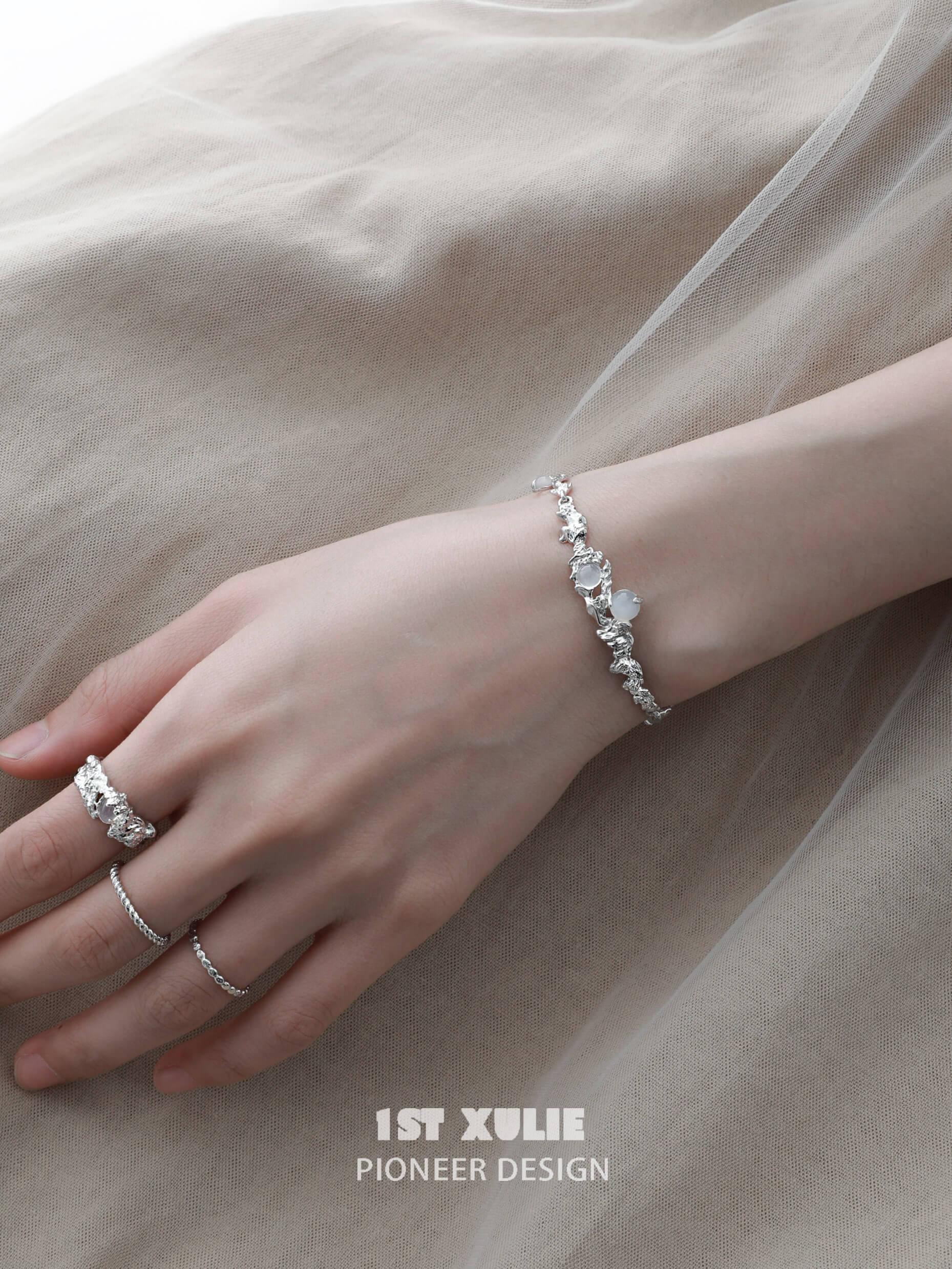 Daybreak S925 Sterling Silver White Agate Bracelet™ - 1ST XULIE