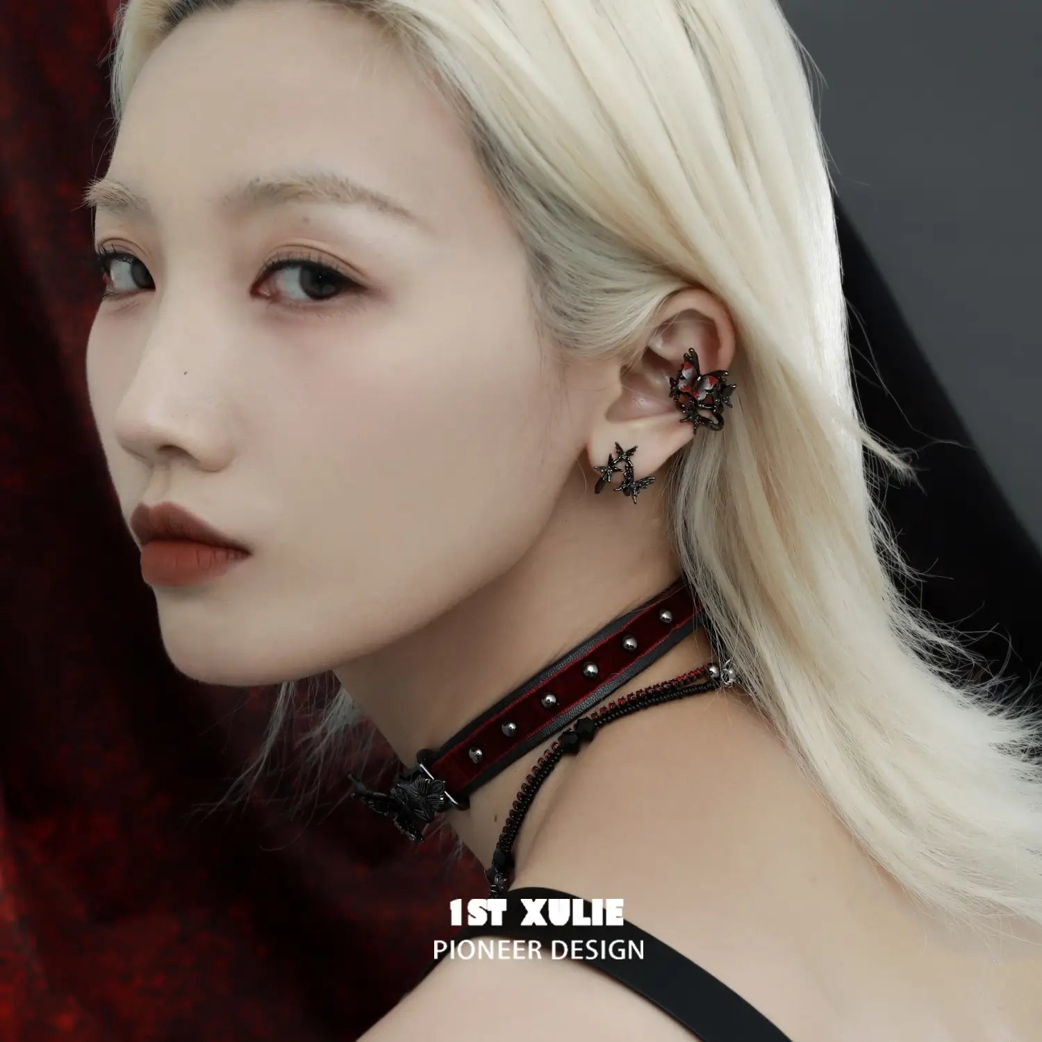 버터플라이 웨이스트랜드 18K 플래티넘 도금 버터플라이 이어클립 이어클립™