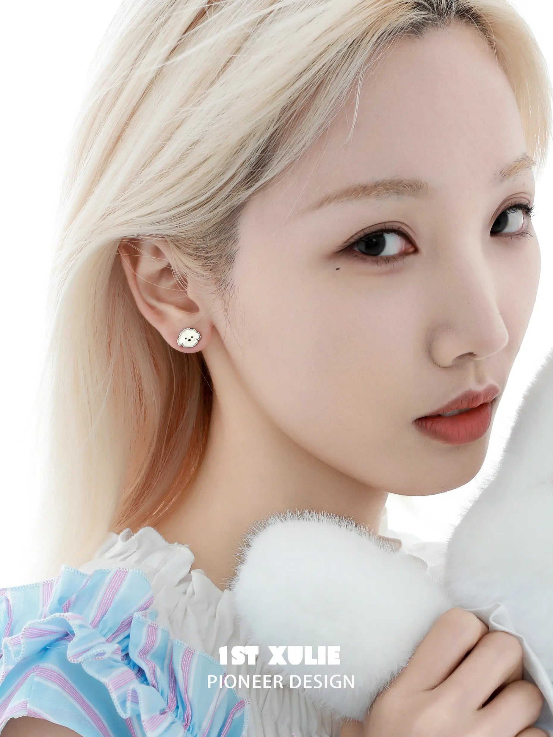 큐티즈 애플랜드 S925 키튼 교체 가능 스터드 귀걸이™