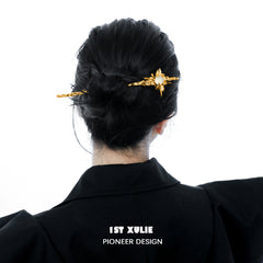 デイドリーム ナチュラル ホワイトアゲート 24K ゴールド タッセル ヘアピン™