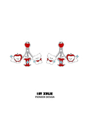 Graffit Kitten ＆ Puppy Apple Core 18k Platinum Plating Stud Earrings™