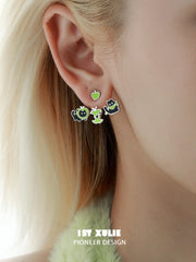 Graffit Kitten ＆ Puppy Apple Core 18k Platinum Plating Stud Earrings™