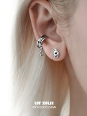 Graffit Puppy 18K Platinum Plating Asymmetrical Earclips Ear Clips™