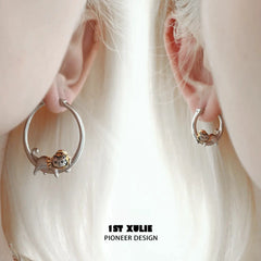 Graffiti Kitten 18K Platinum Plated Lazy Kitten Earrings™