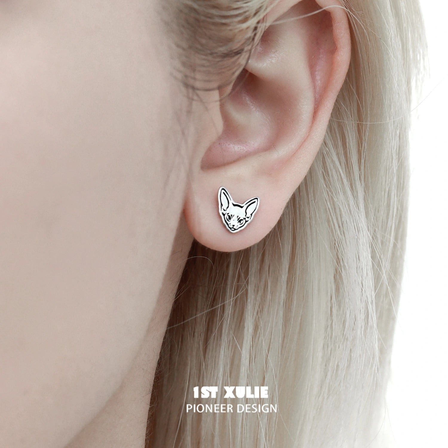 그래피티 키튼 S925 스털링 실버 스터드 귀걸이™