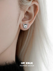 Graffiti Puppy 925 Sterling Silver Puppy Family Stud Earring™