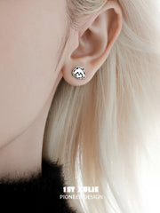 Graffiti Puppy 925 Sterling Silver Puppy Family Stud Earring™