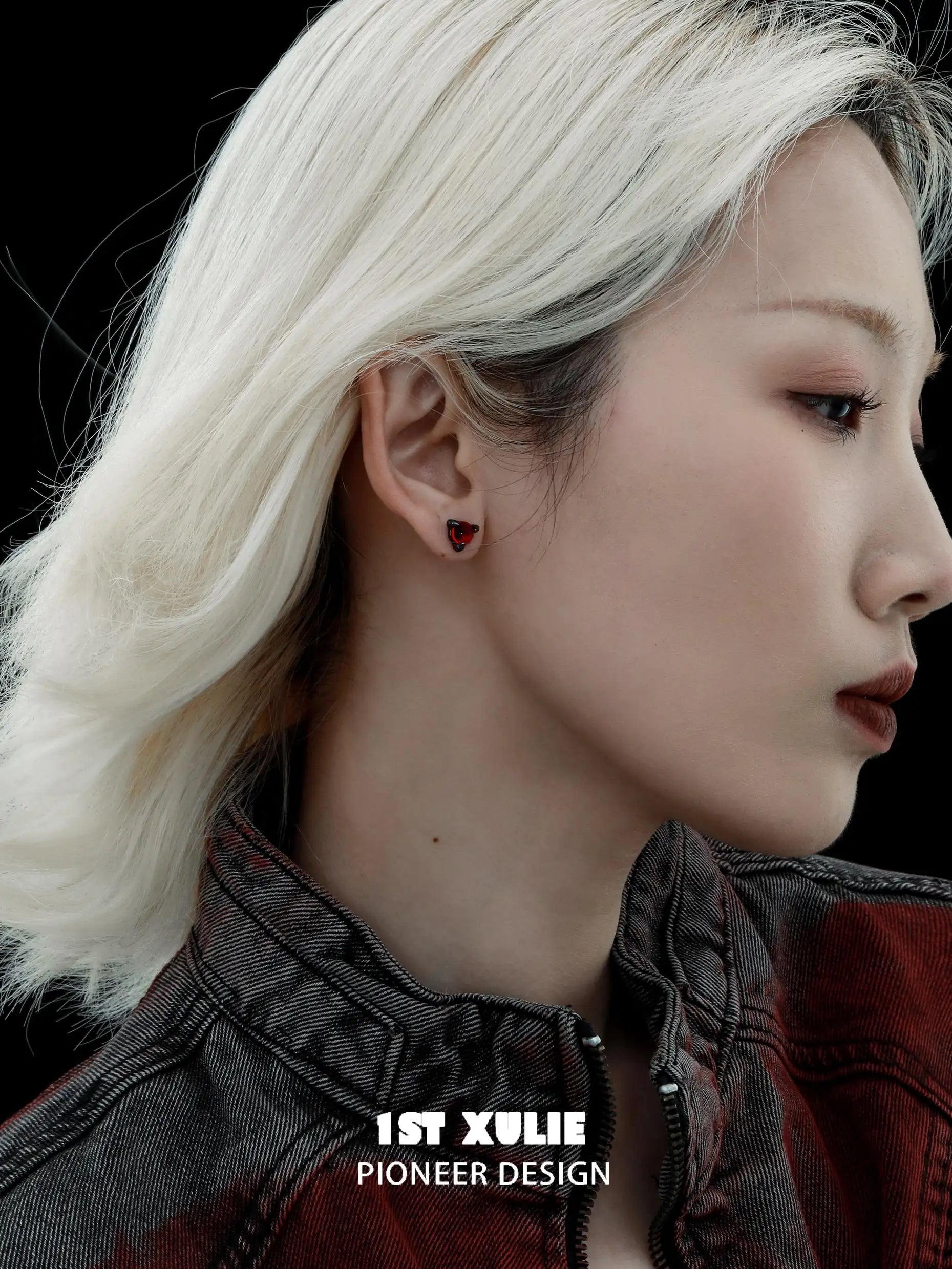 롱 925 스털링 실버 블랙 골드 드래곤 클로 레드 크리스탈 스터드 귀걸이™