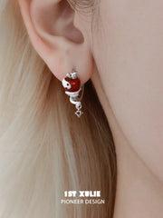 Nom Nom Snake 18K Platinum Plating Zircon Earrings™