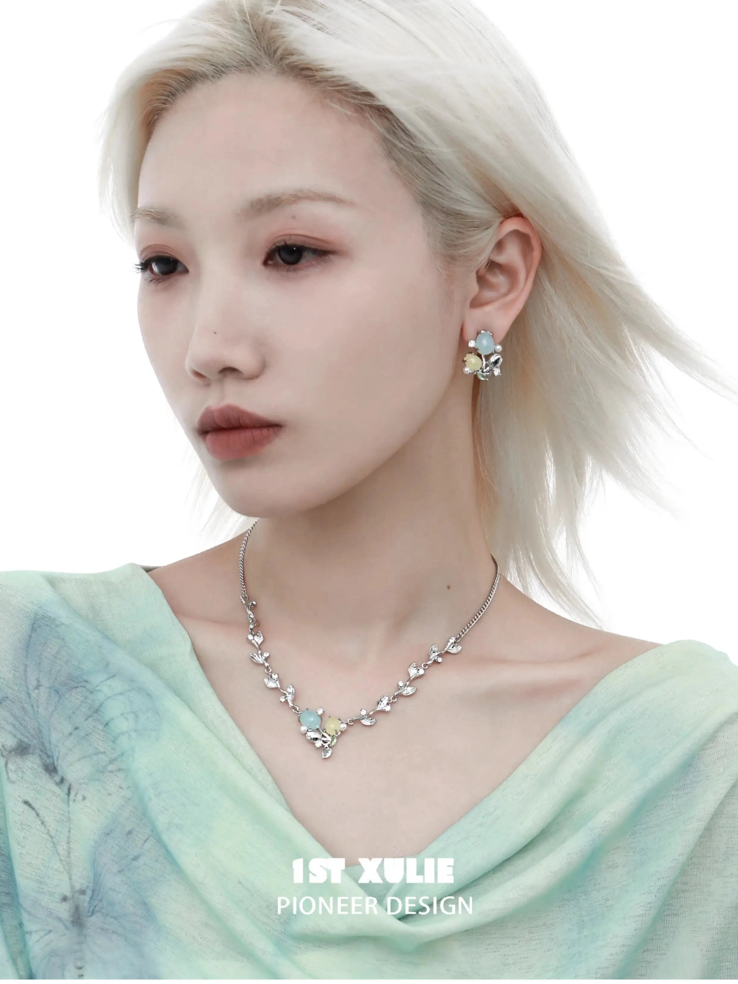 샤이닝 S925 18K 플래티넘 플레이팅 진주 튤립 스터드 귀걸이™