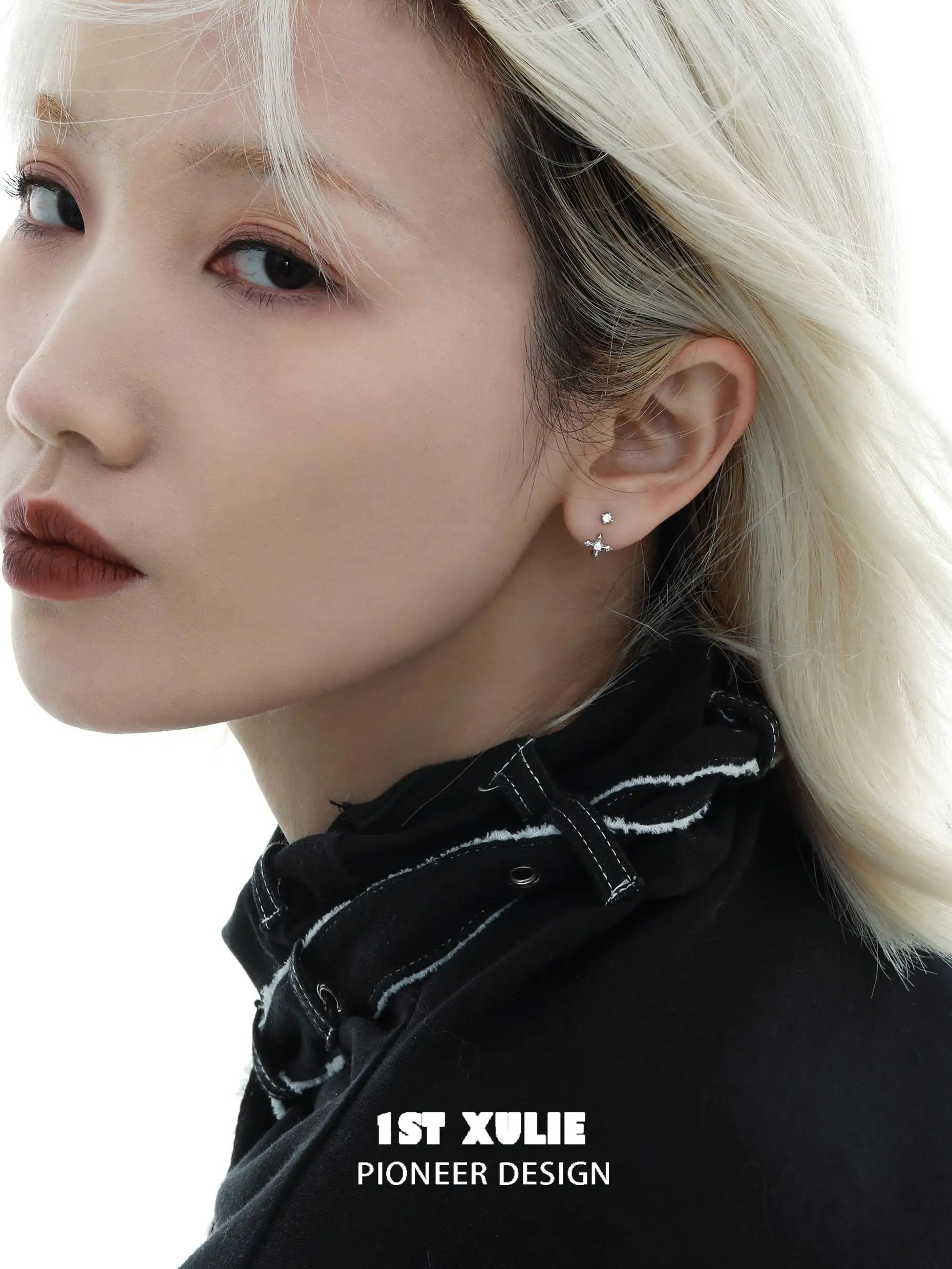 실버 엔젤 925 스털링 실버 지르콘 스터드 귀걸이™