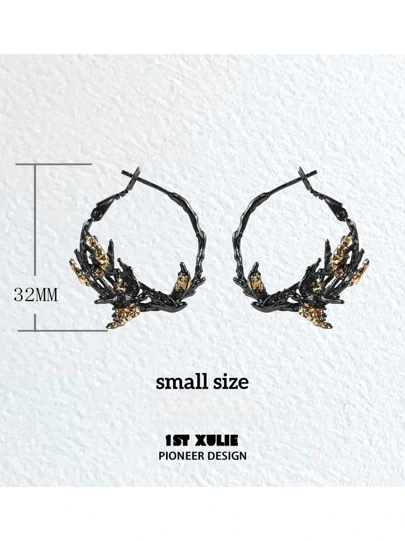 스왈로우즈 리턴 18K 블랙 골드 도금 &amp; 금박 스왈로우 귀걸이™