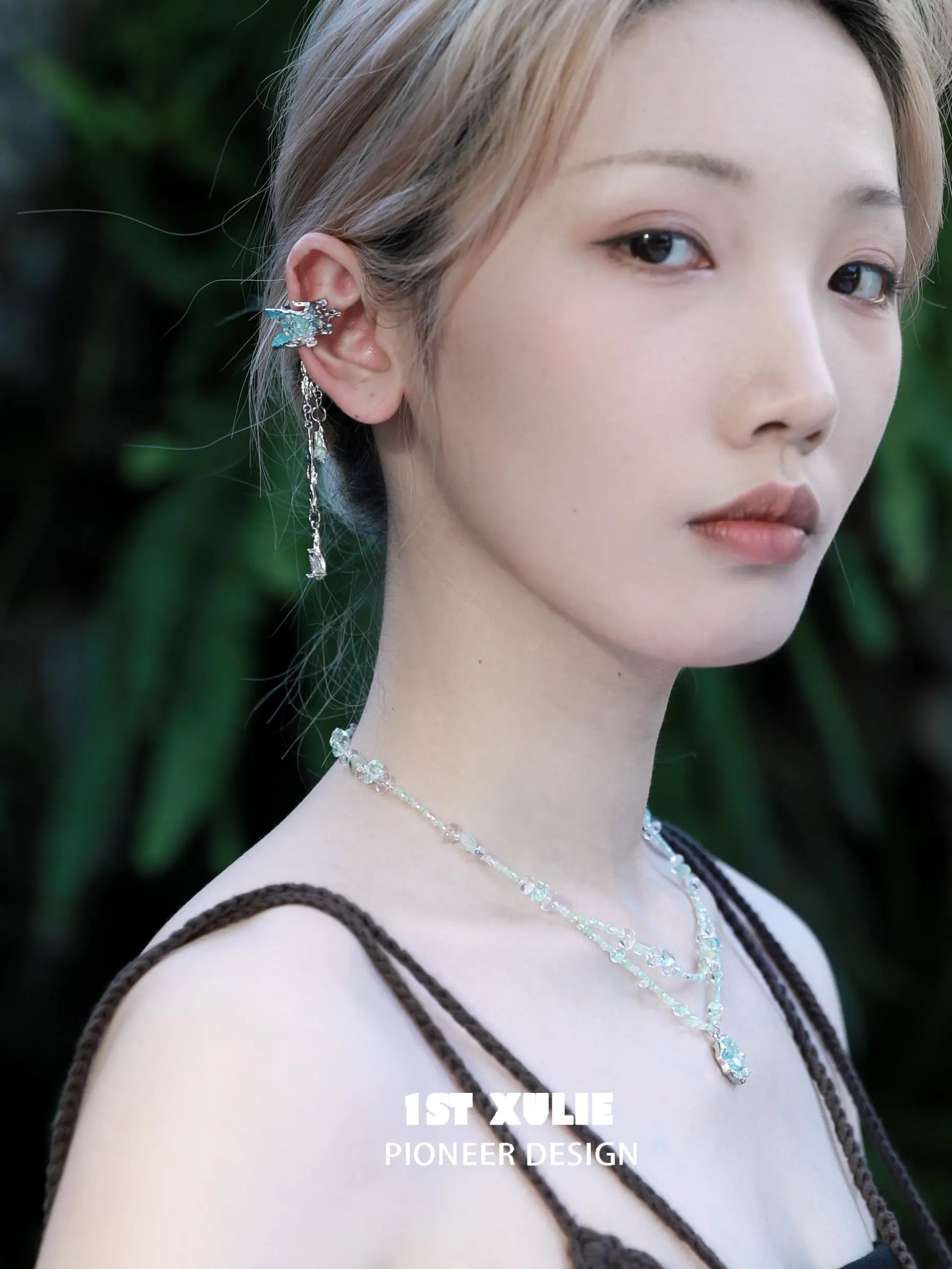 The Sea 18k 플래티넘 도금 태슬 이어클립 이어클립™