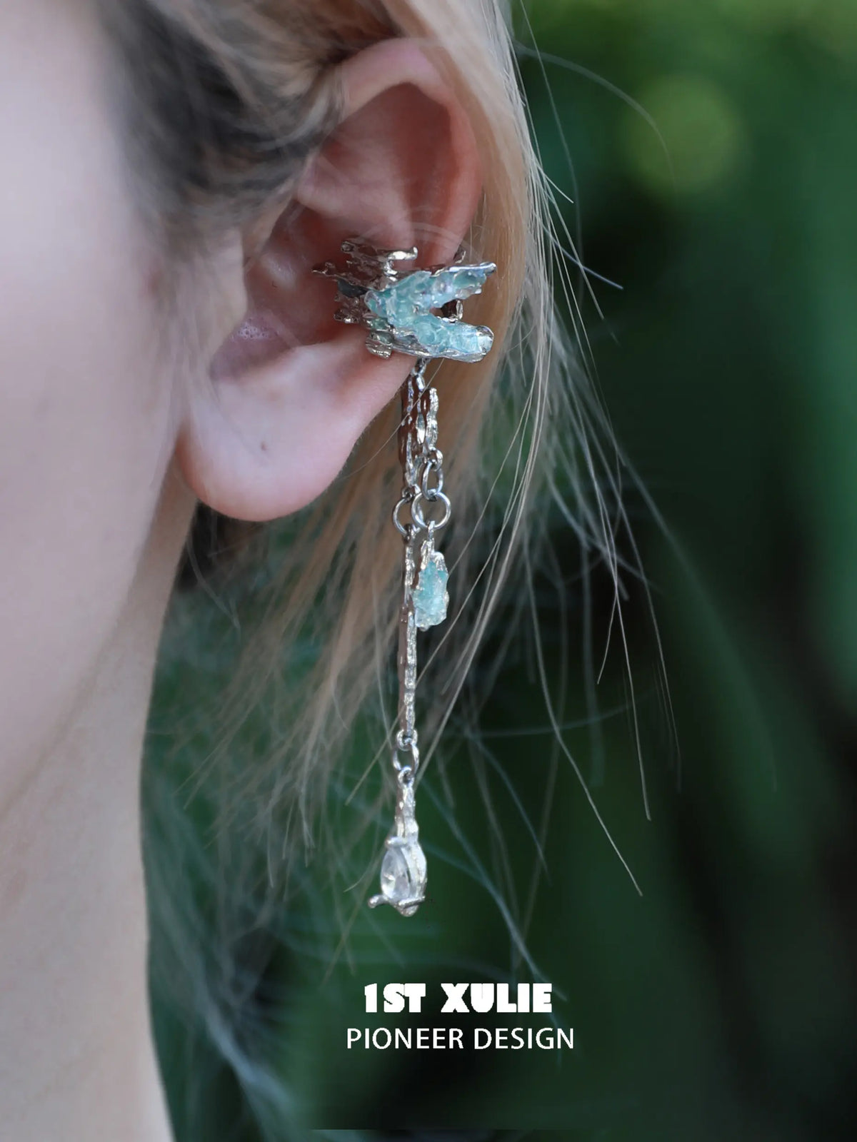 The Sea 18k 플래티넘 도금 태슬 이어클립 이어클립™