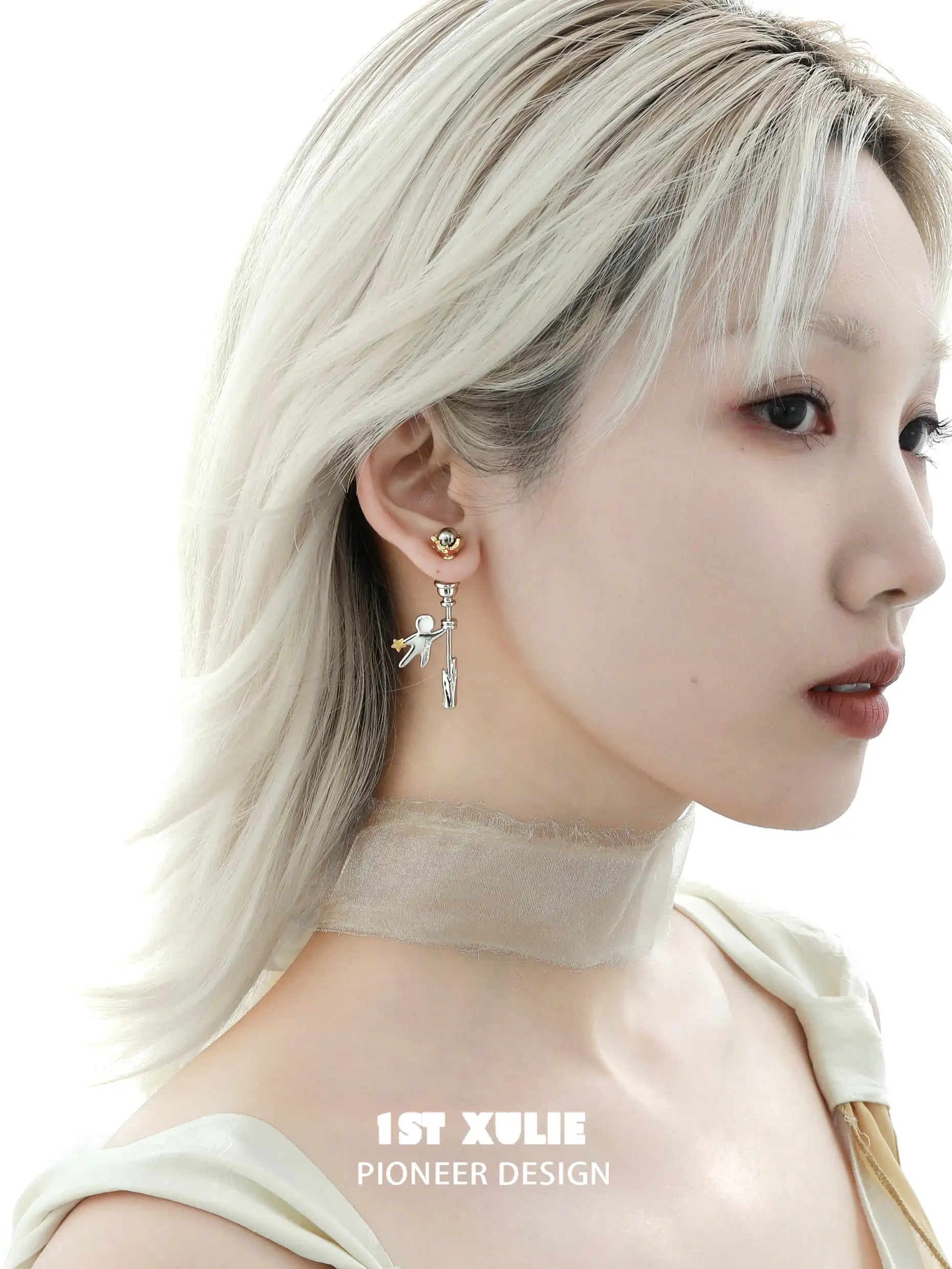위시타 18K 플래티넘 도금 스타 피커 이어링™