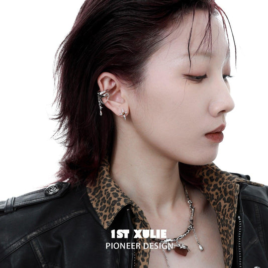 Barren Planet 18K Platinum-Plated Ear Clips™ - 1ST XULIE