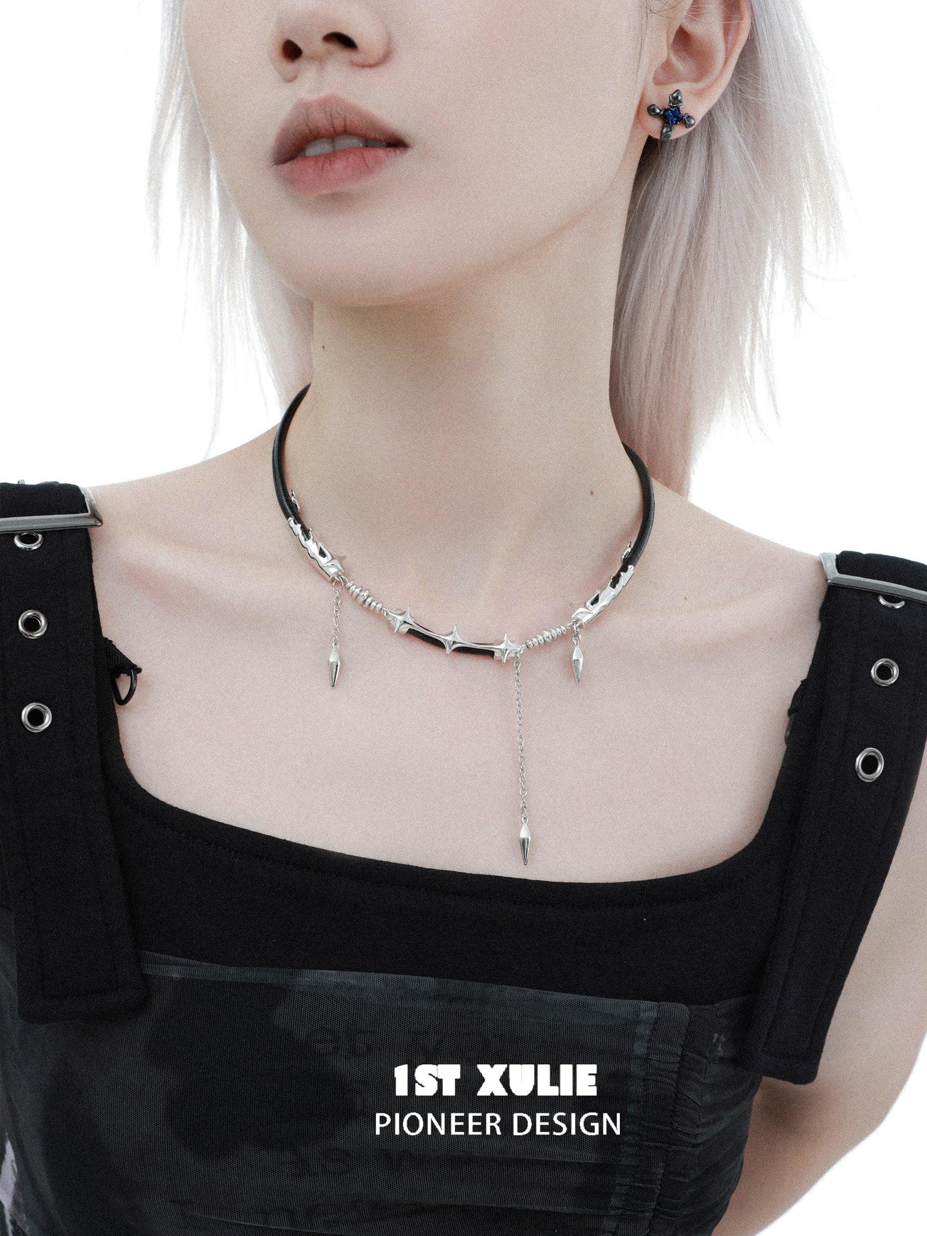 Black Mirror 18k Platinum Plated Pendant Cowhide Necklace Choker™ - 1ST XULIE