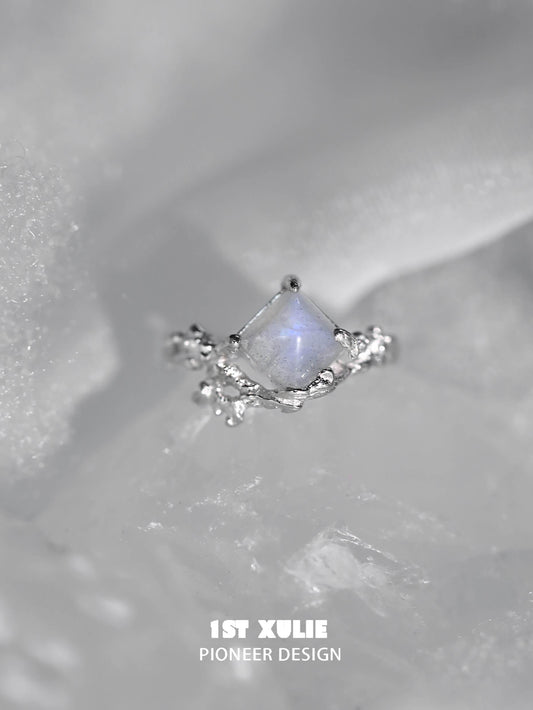 Blue Sky S925 Sterling Silver Gray Moonstone Ring™ - 1ST XULIE