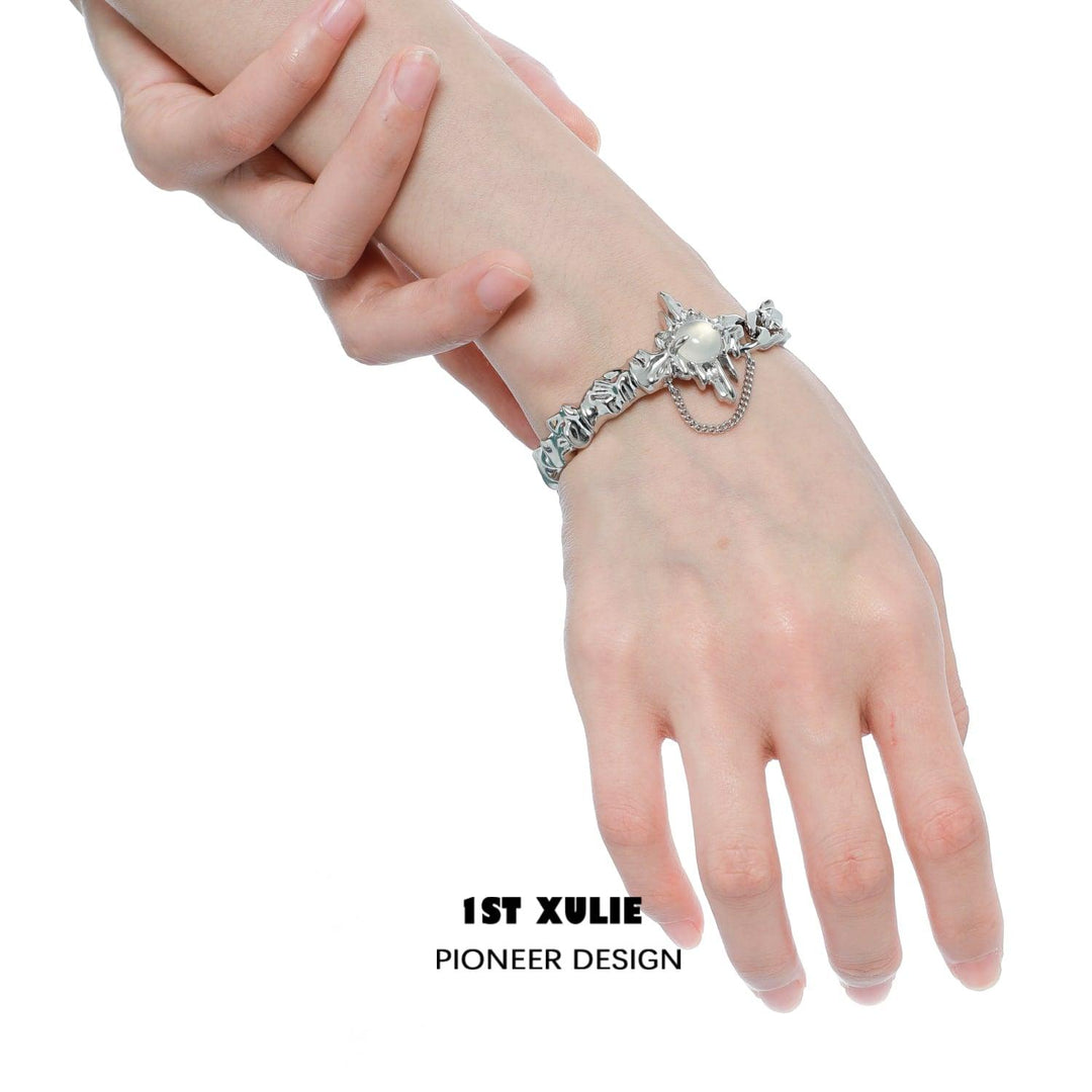 Day Dream Natural White Agate Chain Bangle™ - 1ST XULIE