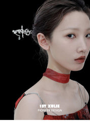 Frozen Serpent Girl 18K Platinum-Plated Hairpin™ - 1ST XULIE