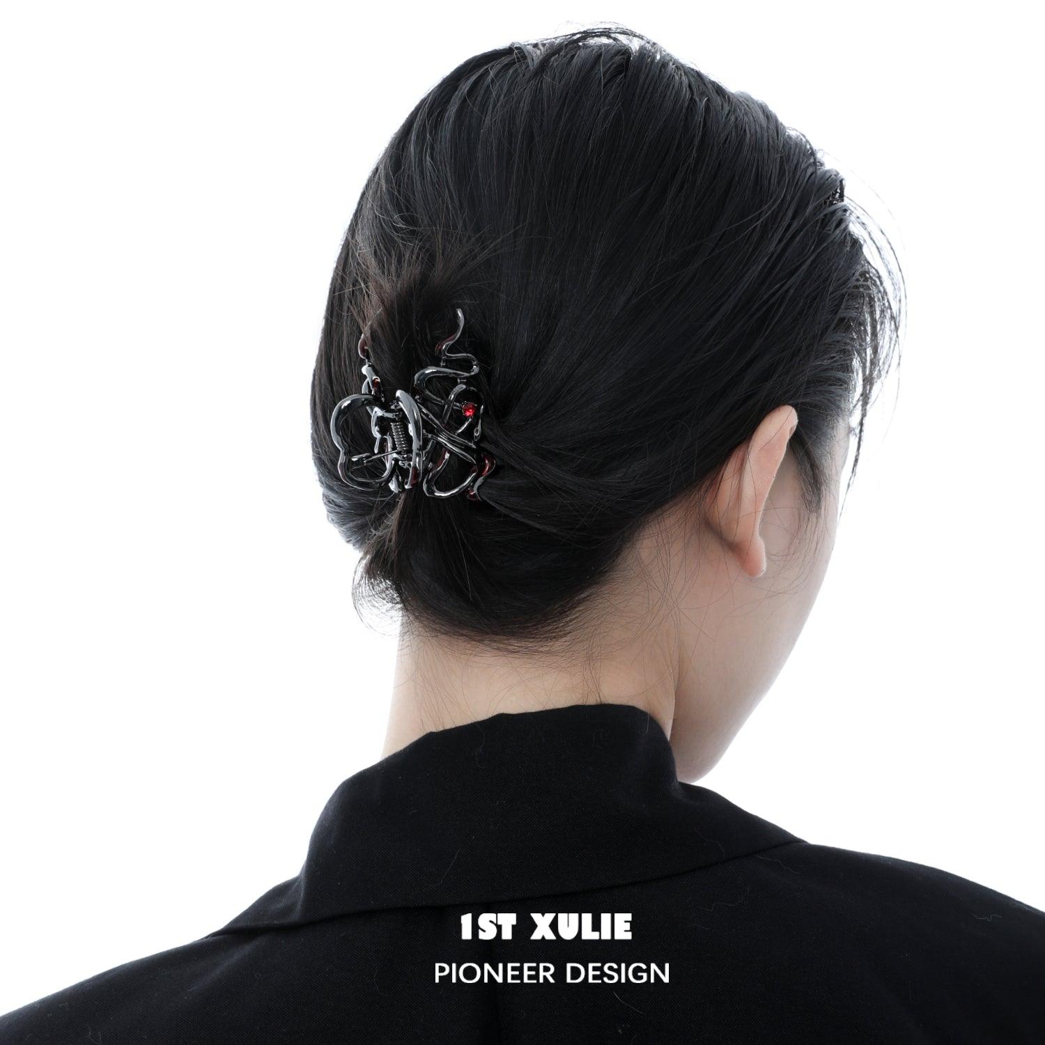 Slytherin House 18k Platinum Plated Mini Shark Hairpin™ - 1ST XULIE