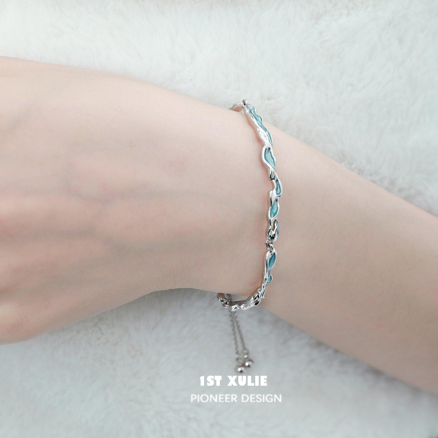 THE SEA 18k Platinum Plated Chain Pull Bracelet™ - 1ST XULIE