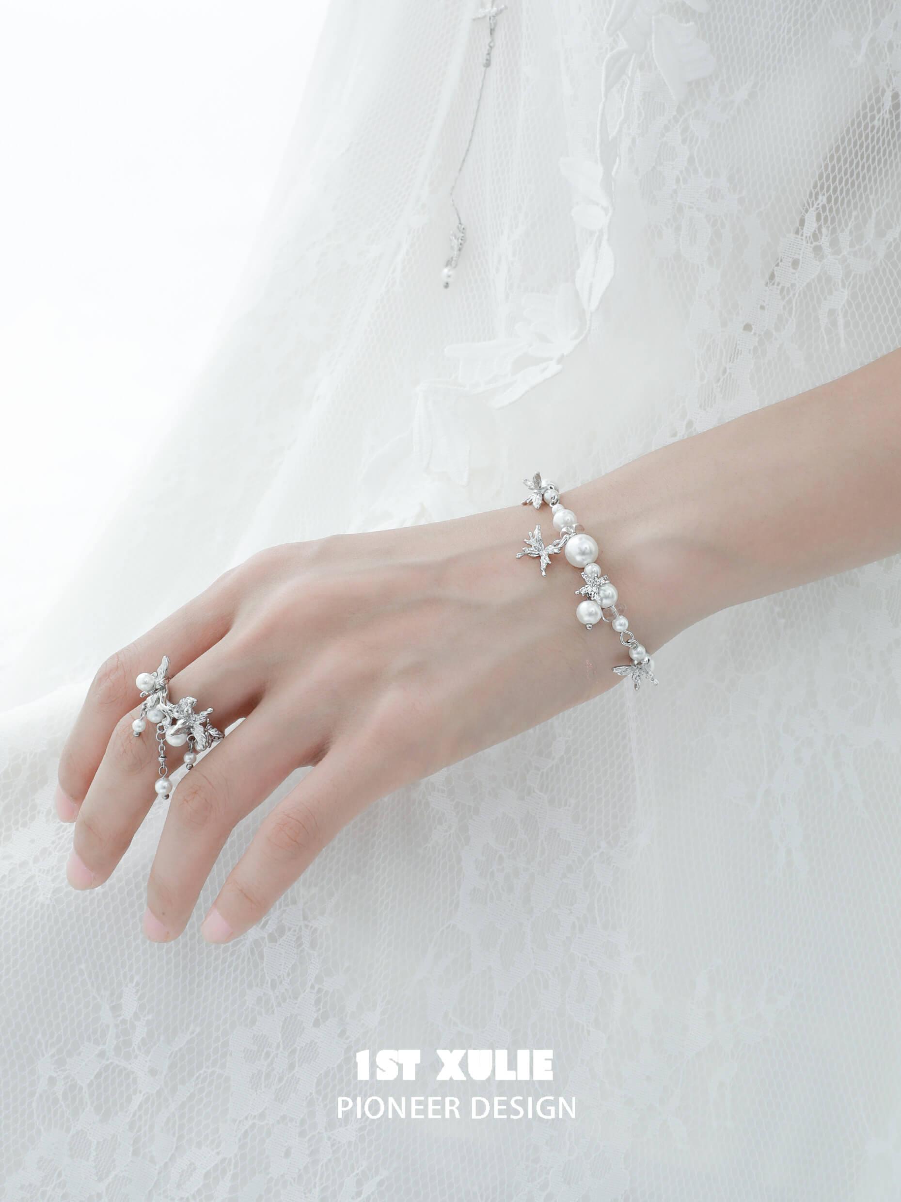 Whiterfly 18K Platinum Plated Butterfly Pearl Bracelets™ - 1ST XULIE